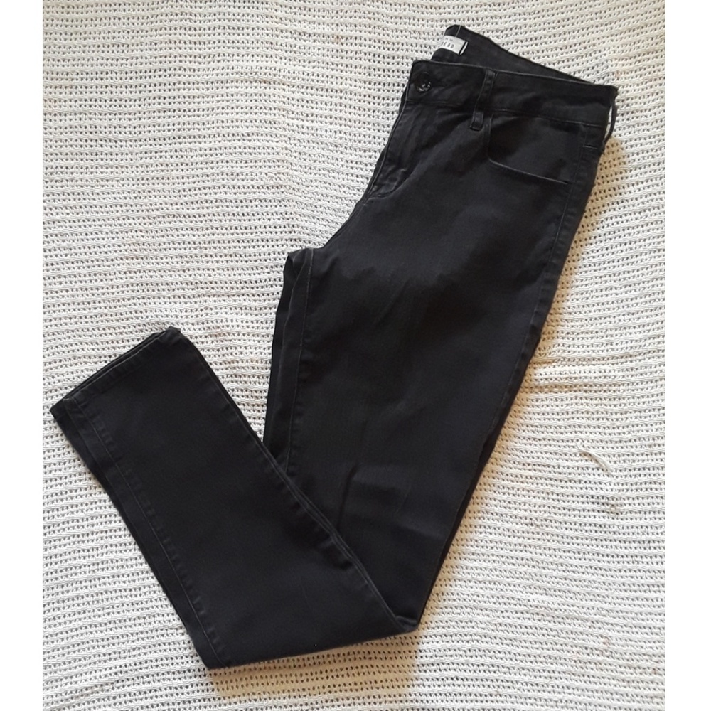 Bullhead Black Skinny Jeans